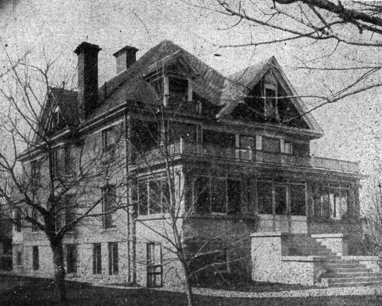 Christian Yegen house — 208 S. 35th St.